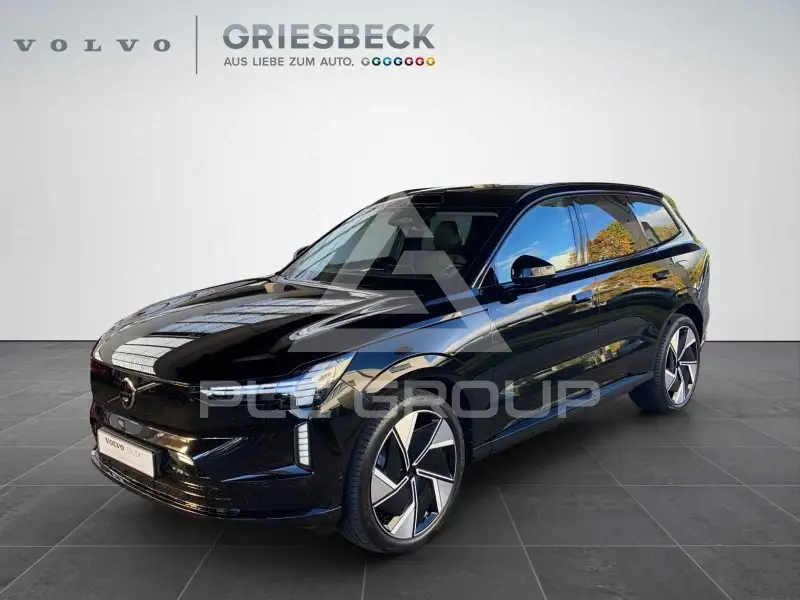 2025 Volvo EX 90