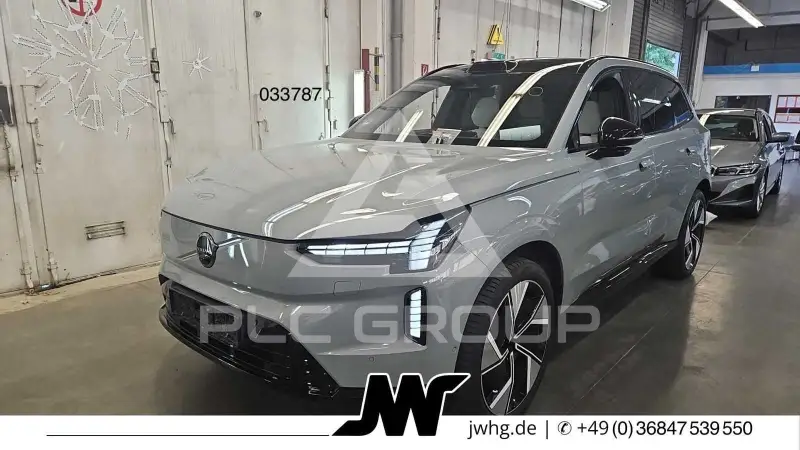 2025 Volvo EX 90