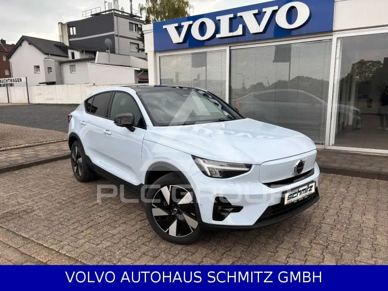2025 Volvo EX 40