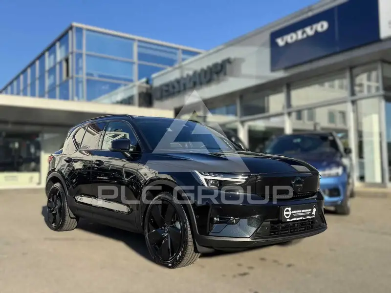2025 Volvo EX 40