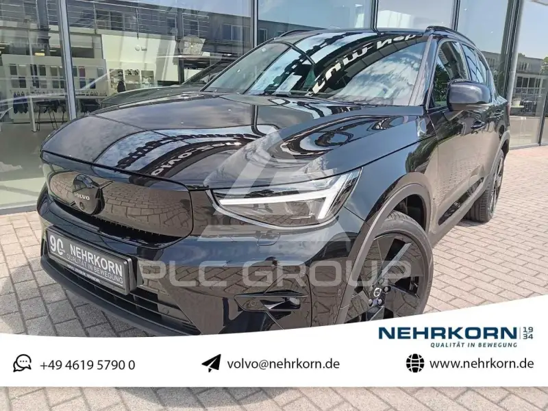 2025 Volvo EX 40