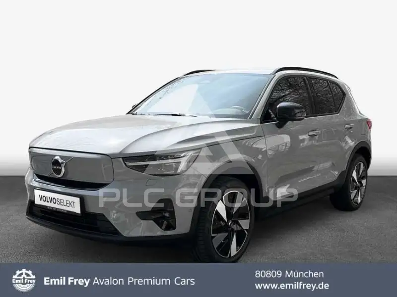 2025 Volvo EX 40