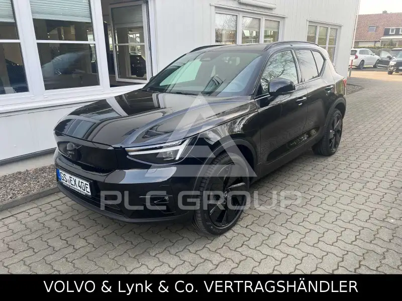 2025 Volvo EX 40