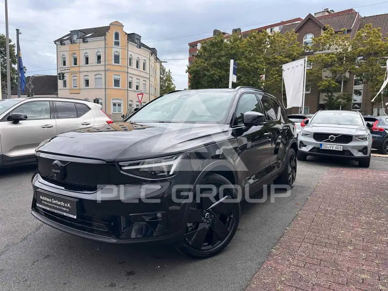 2025 Volvo EX 40