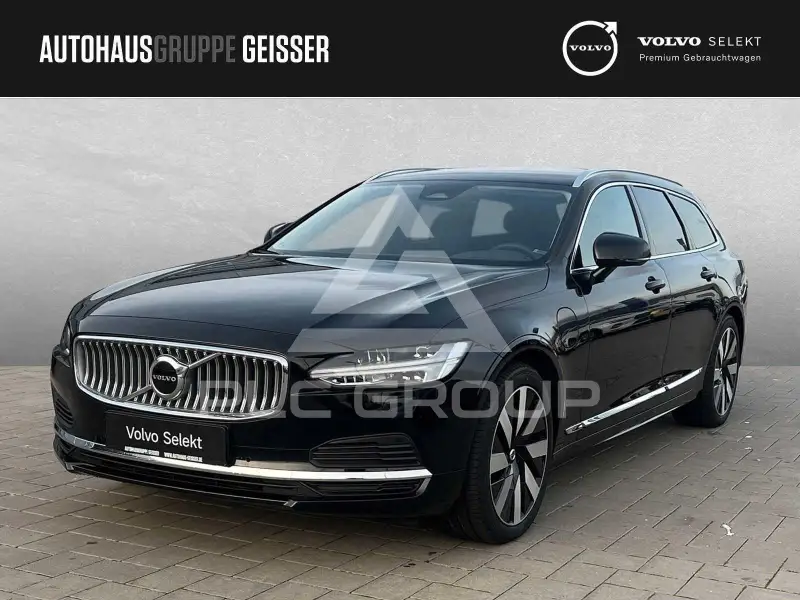 2025 Volvo V90