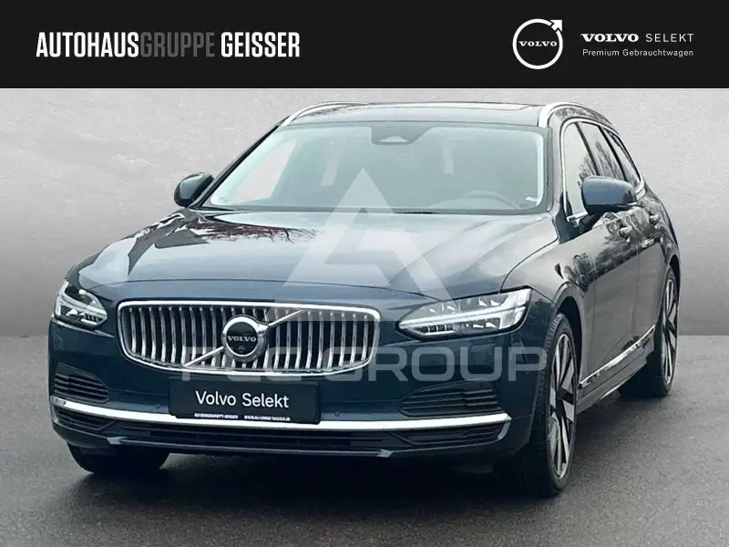 2025 Volvo V90