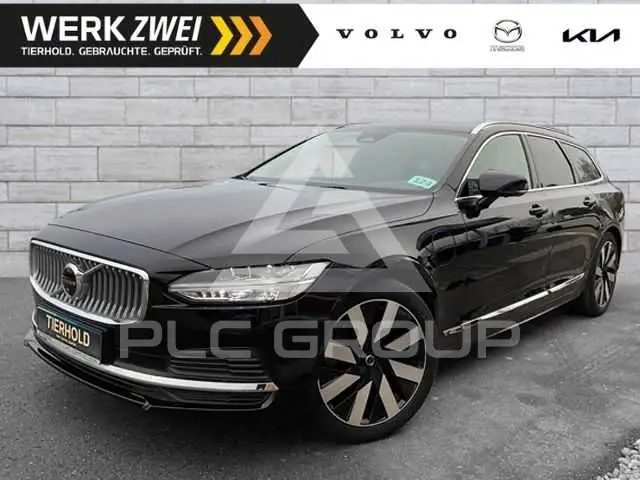 2025 Volvo V90