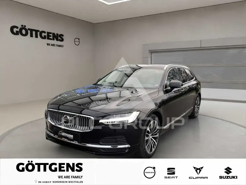 2025 Volvo V90