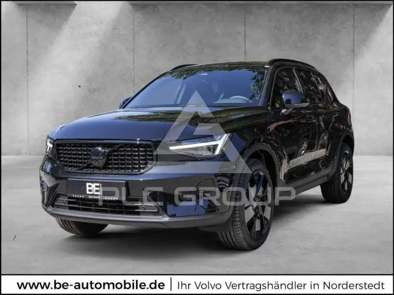 2025 Volvo XC40