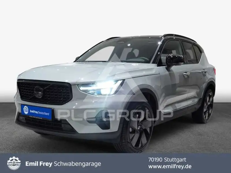 2025 Volvo XC40