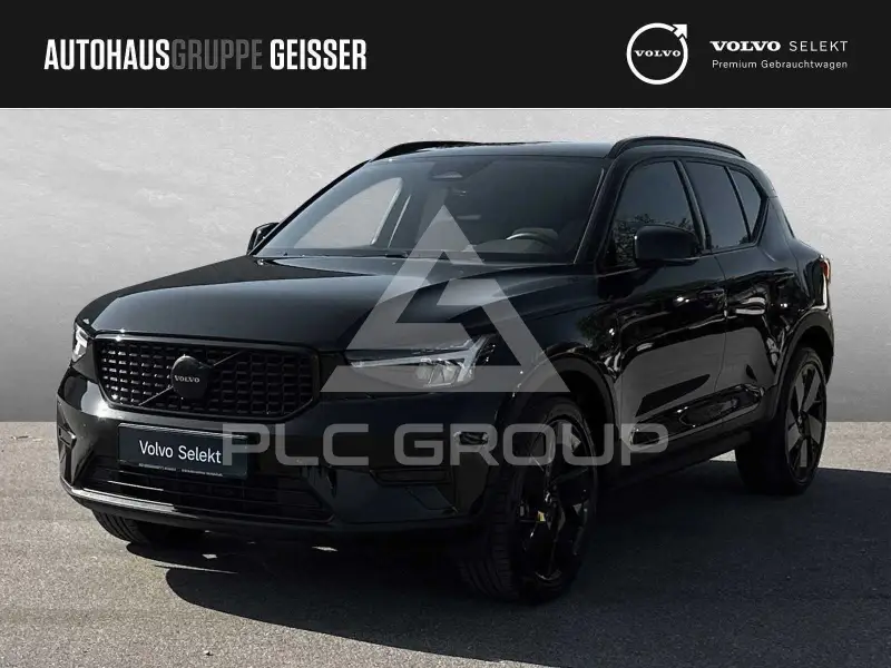 2025 Volvo XC40