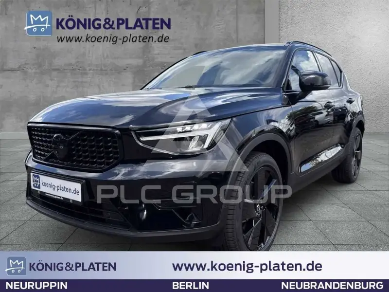 2025 Volvo XC40