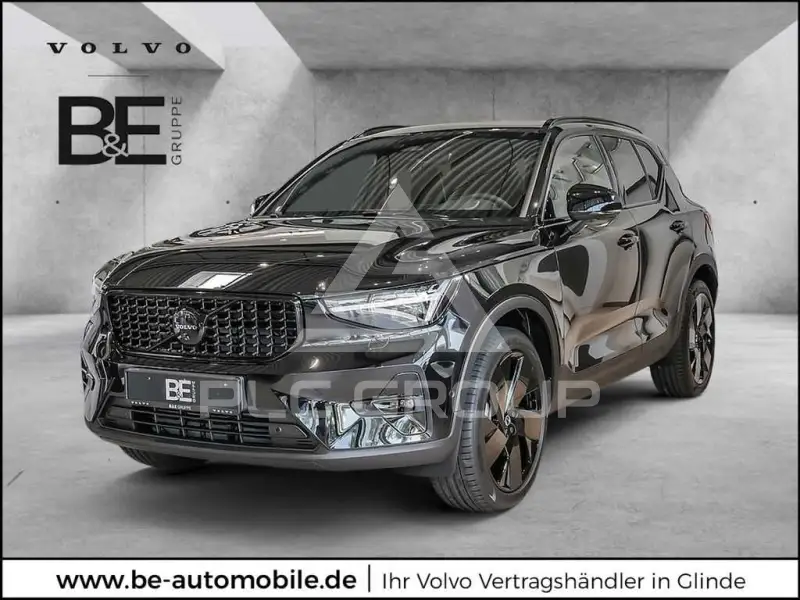 2025 Volvo XC40