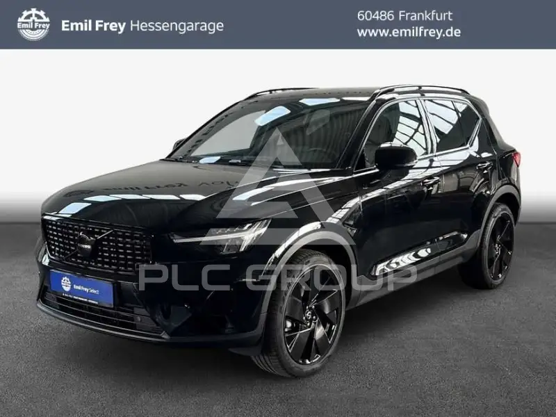 2025 Volvo XC40