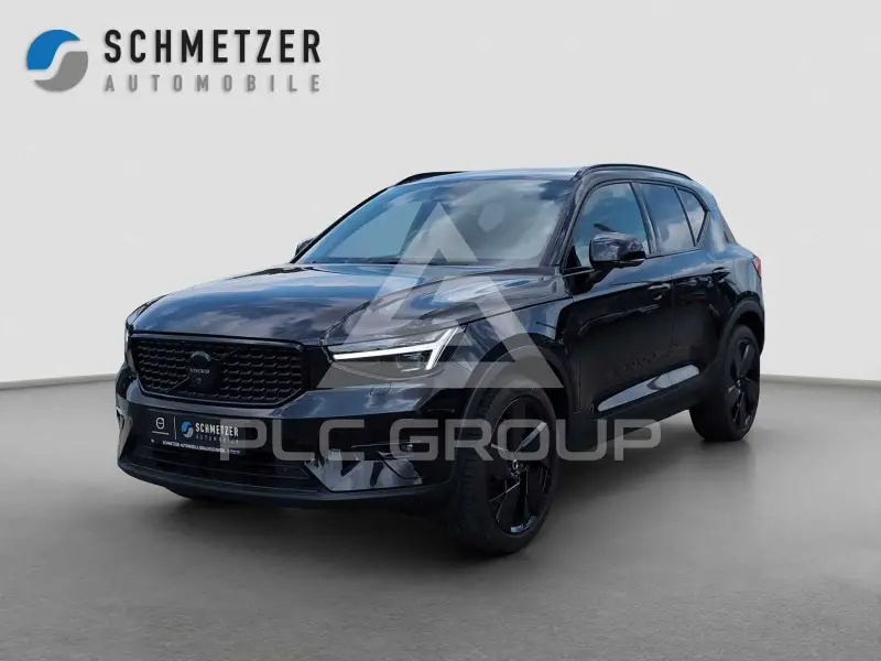 2025 Volvo XC40