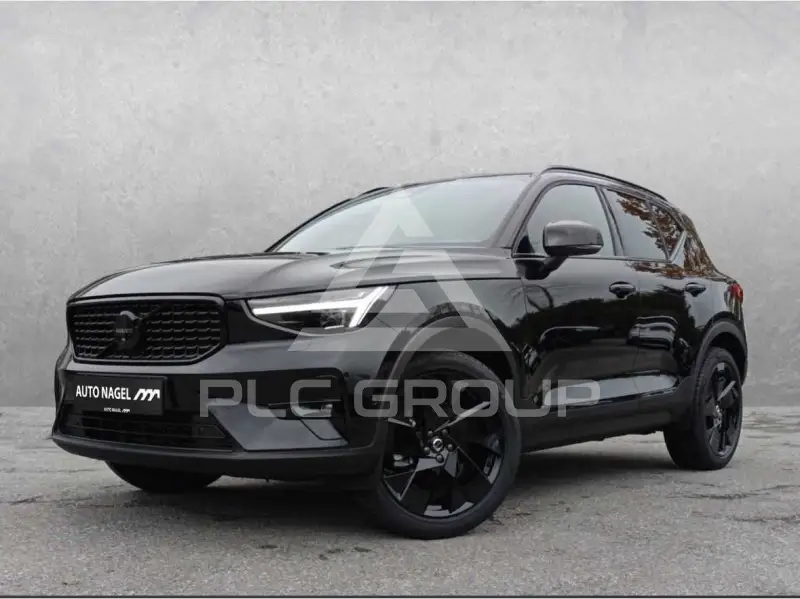 2025 Volvo XC40