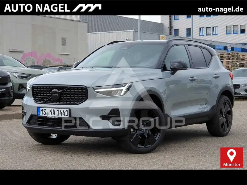 2025 Volvo XC40