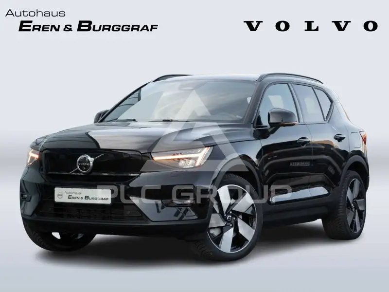2025 Volvo XC40
