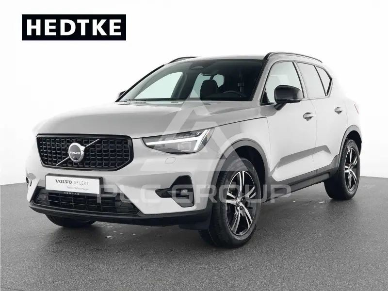 2025 Volvo XC40