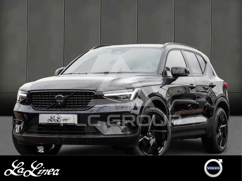 2025 Volvo XC40