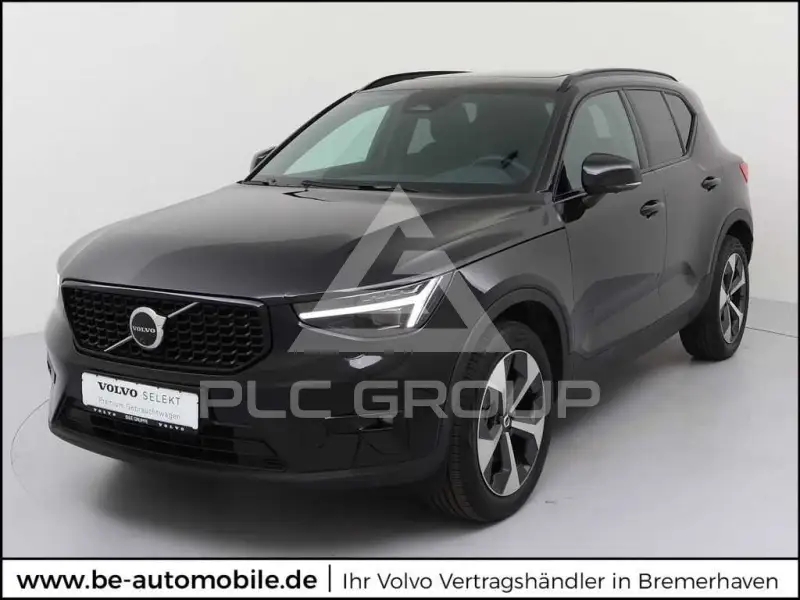 2025 Volvo XC40