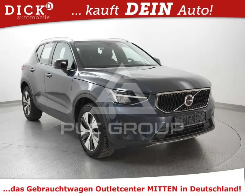 2025 Volvo XC40
