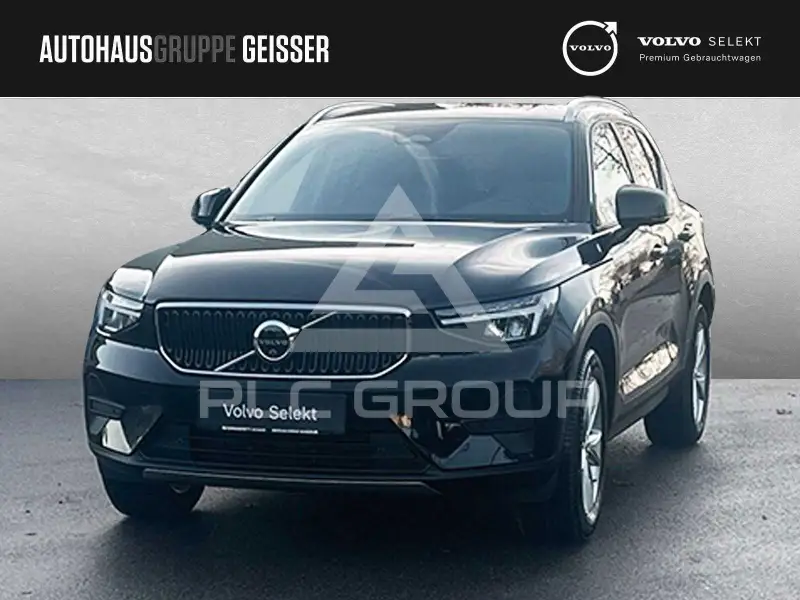 2025 Volvo XC40