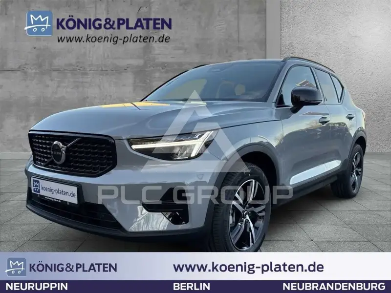 2025 Volvo XC40