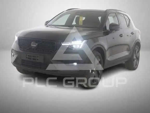 2025 Volvo XC40