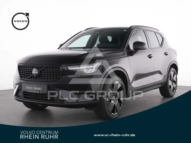 2025 Volvo XC40
