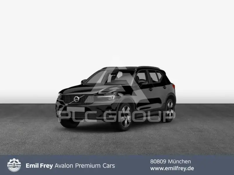2025 Volvo XC40