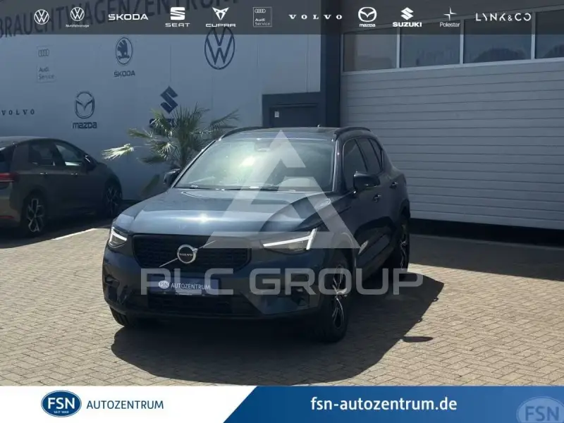 2025 Volvo XC40
