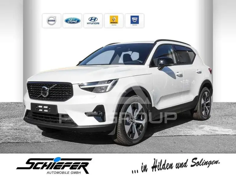 2025 Volvo XC40