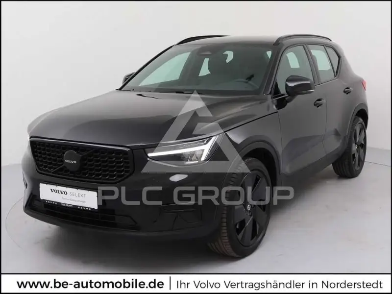 2025 Volvo XC40