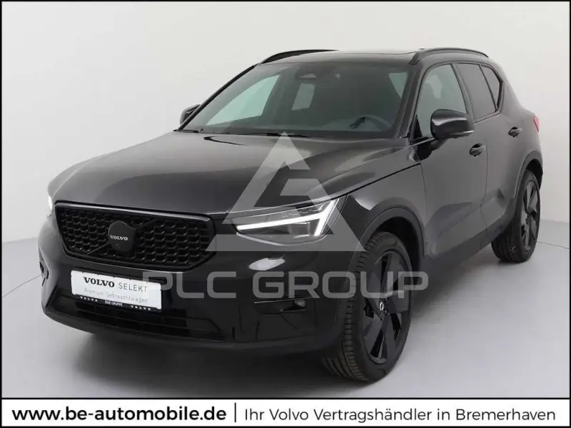2025 Volvo XC40
