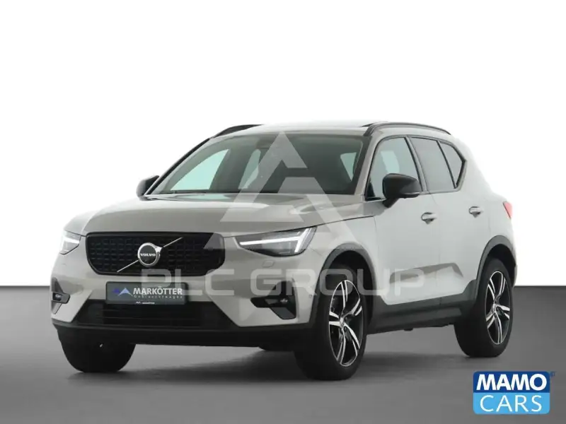 2025 Volvo XC40