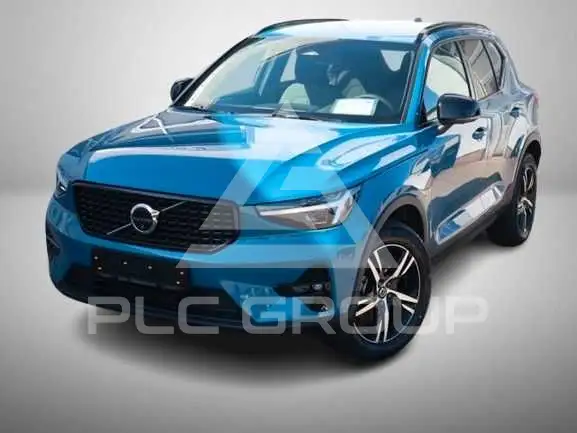 2025 Volvo XC40