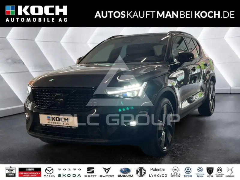 2025 Volvo XC40