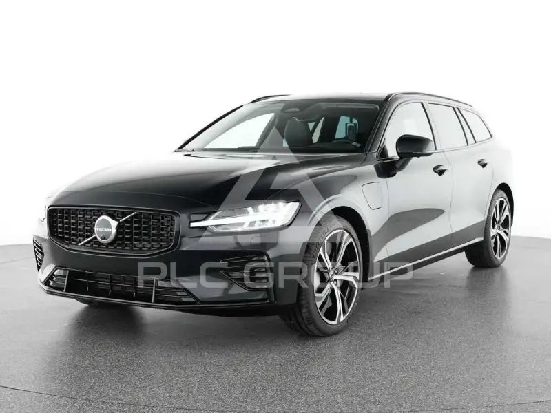 2025 Volvo V60