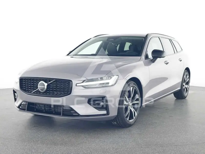 2025 Volvo V60
