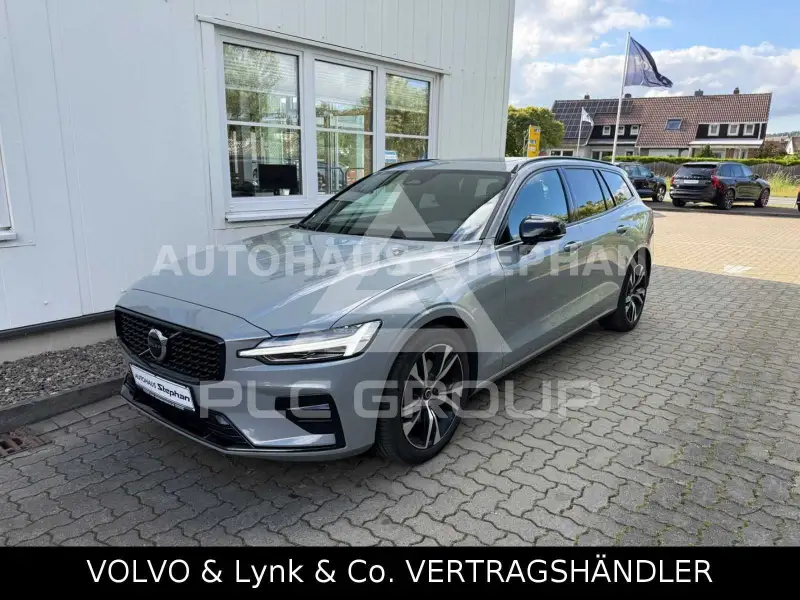 2025 Volvo V60