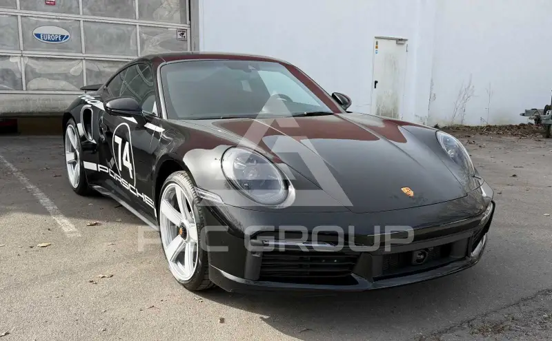 2025 Porsche 911