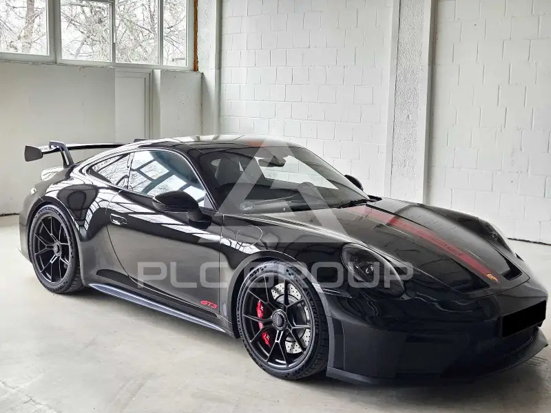 2025 Porsche 911