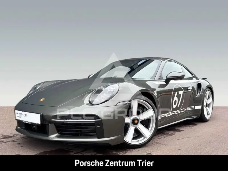 2025 Porsche 911