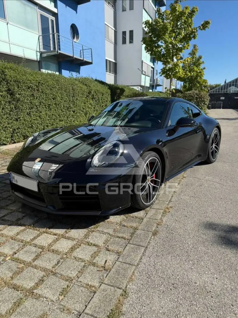 2025 Porsche 911