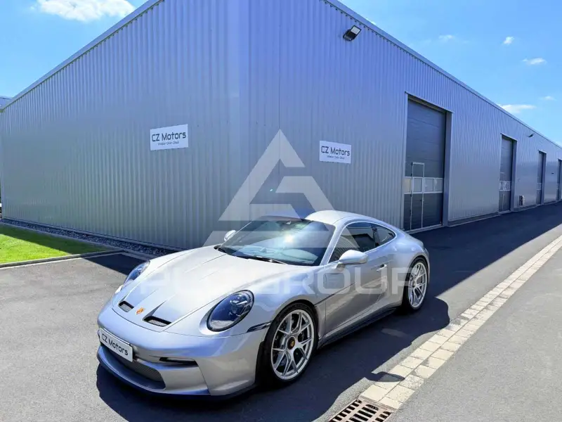 2025 Porsche 911