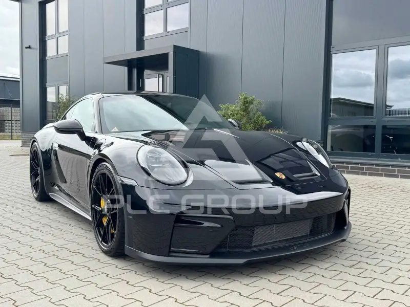 2025 Porsche 911