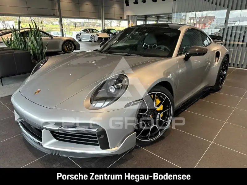 2025 Porsche 911