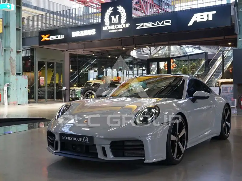 2025 Porsche 911