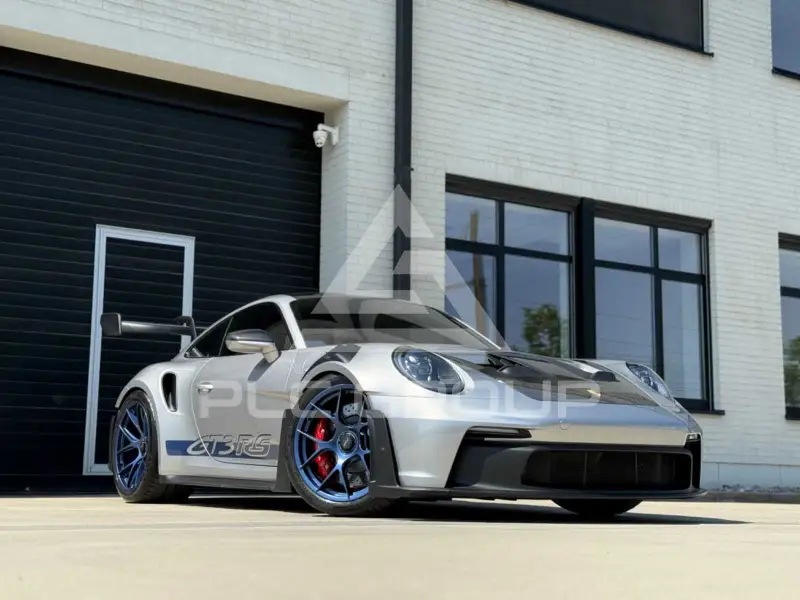 2025 Porsche 911